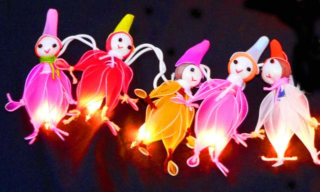 Doll Puppet Style - fairy lights